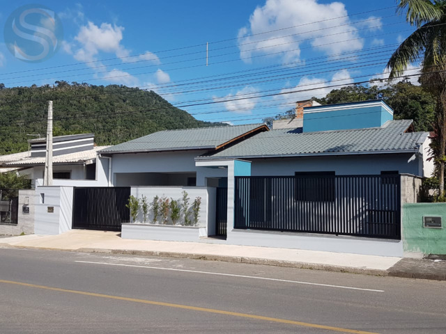 #7009 - Casa para Venda em Jaraguá do Sul - SC - 1