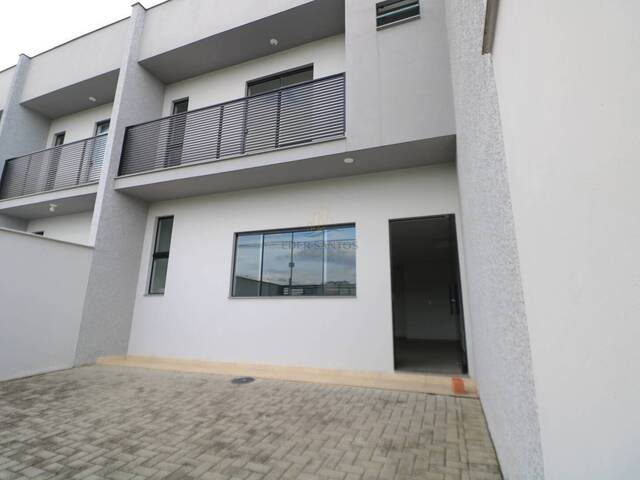 #743 - Casa Geminada para Venda em Jaraguá do Sul - SC