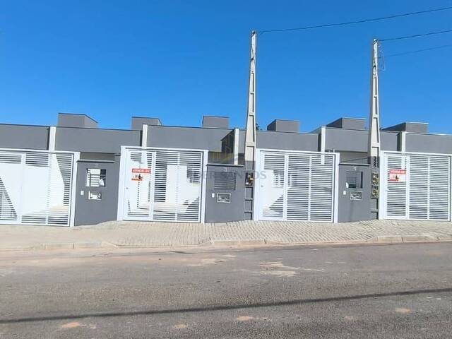 #767 - Casa Geminada para Venda em Jaraguá do Sul - SC