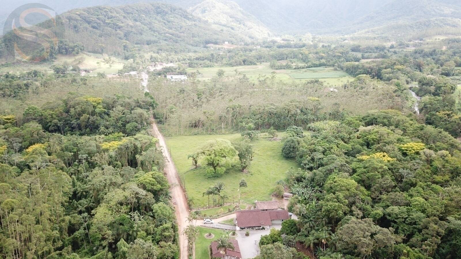 Chácara à venda com 4 quartos, 126250m² - Foto 23